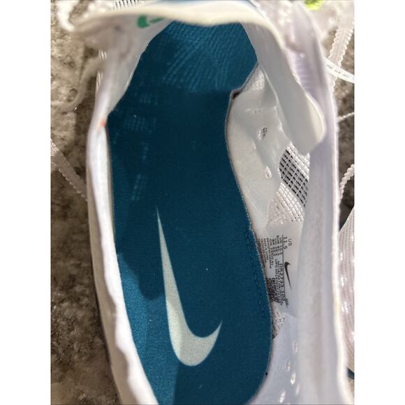 NWT Nike Zoom Mamba V6 Track & Field With Spikes Key Lightweight Size 11.5